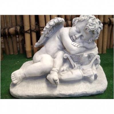 Engel aus Steinguss mit Pfeil und Bogen